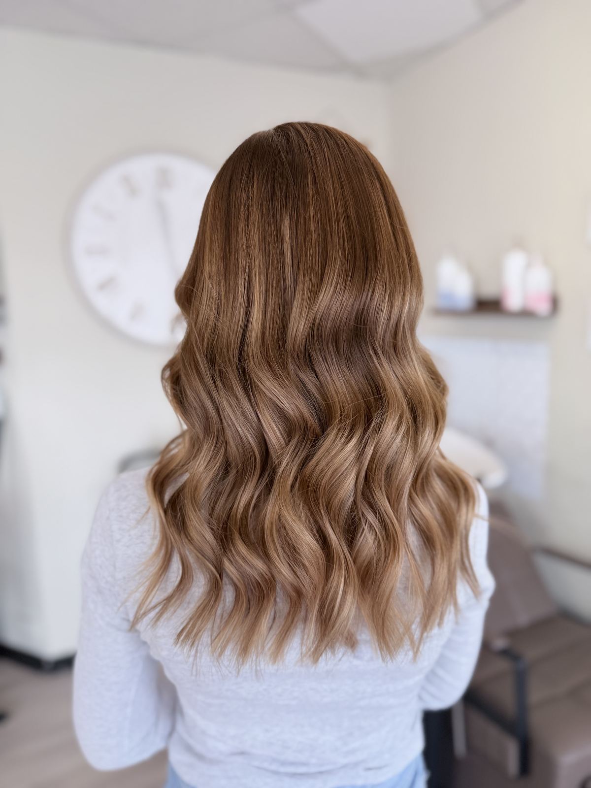 Warm brunette waves
